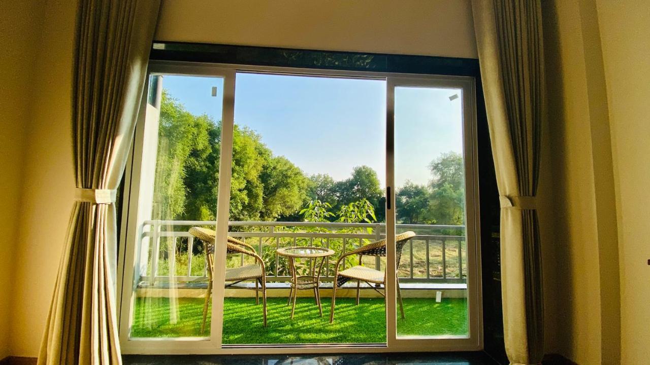 Krishna Riverside Resort Vasad Экстерьер фото
