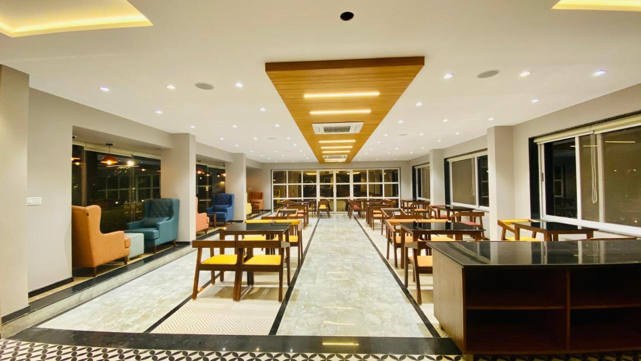 Krishna Riverside Resort Vasad Экстерьер фото
