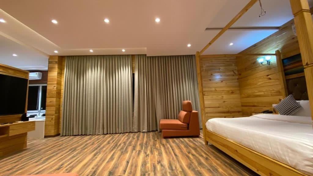 Krishna Riverside Resort Vasad Экстерьер фото