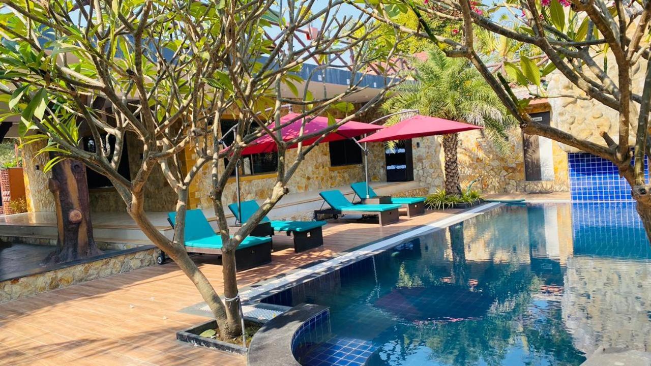Krishna Riverside Resort Vasad Экстерьер фото