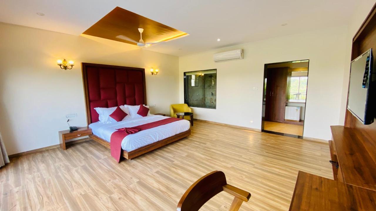 Krishna Riverside Resort Vasad Экстерьер фото