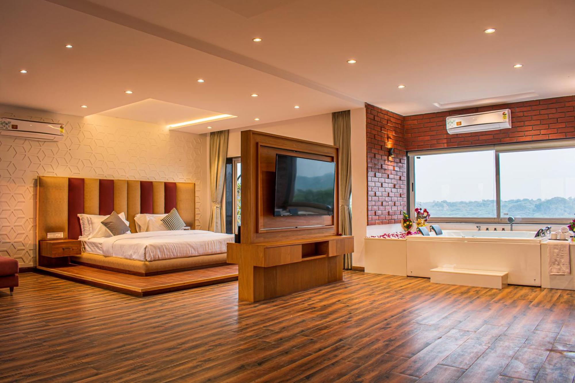 Krishna Riverside Resort Vasad Экстерьер фото