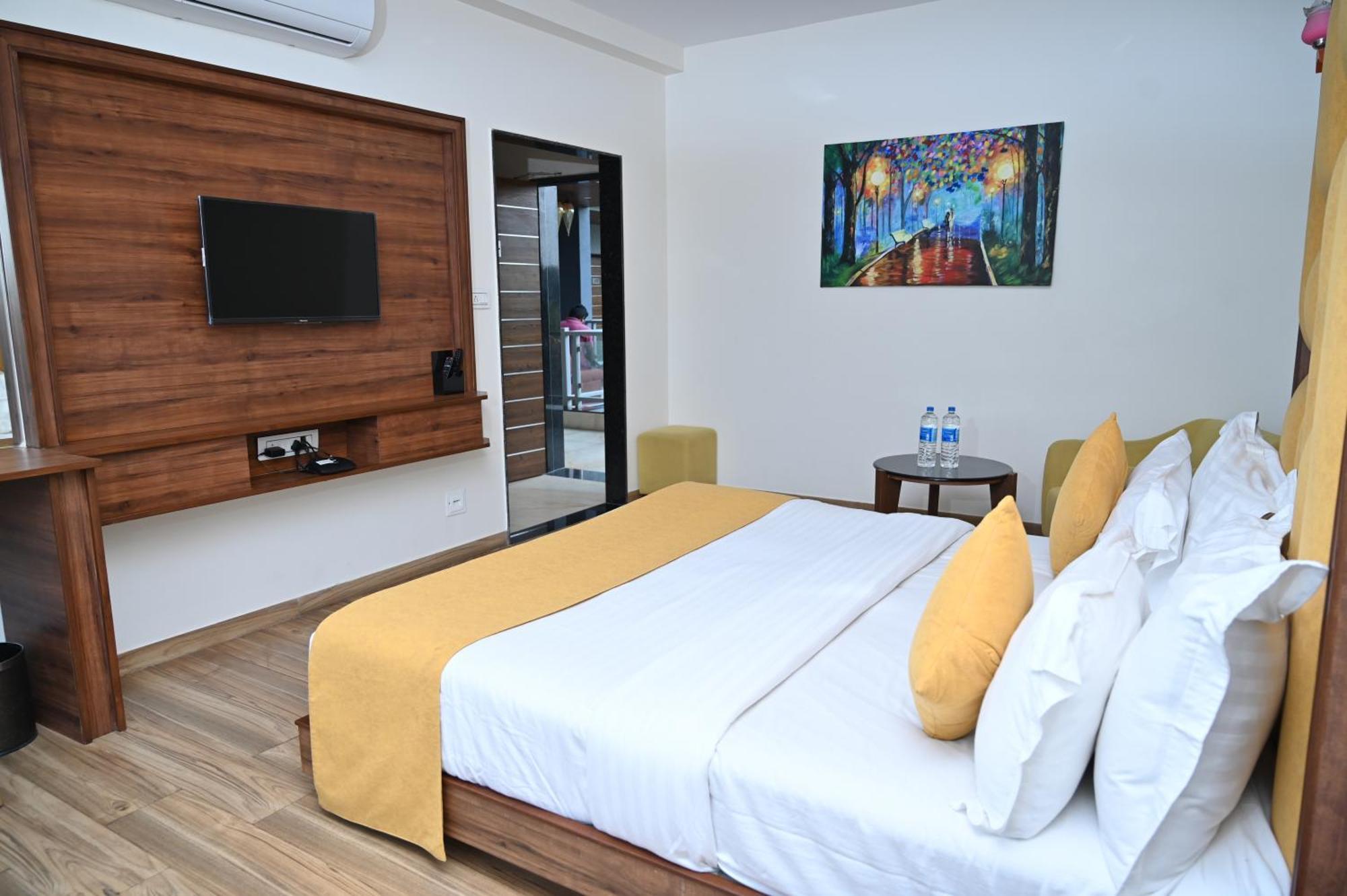 Krishna Riverside Resort Vasad Экстерьер фото